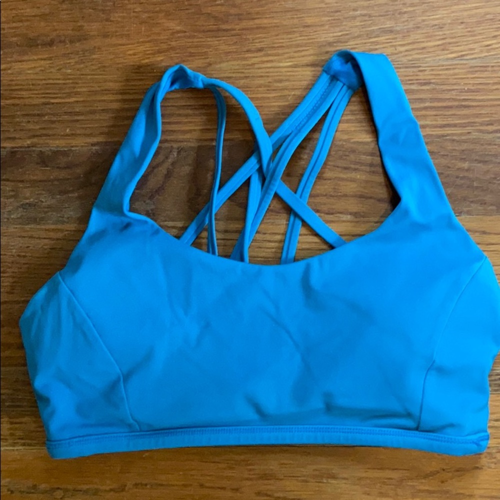 Lululemon free to be serene bra size 8